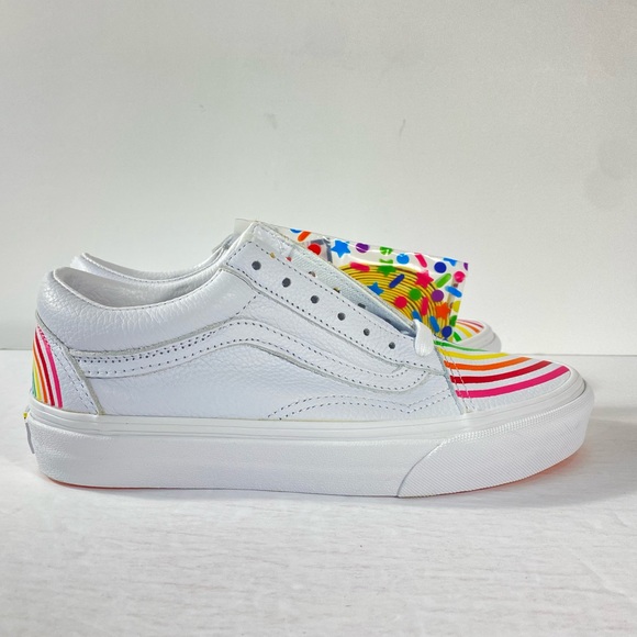 Vans x Flour Shop Old Skool Sneakers - Picture 2 of 7